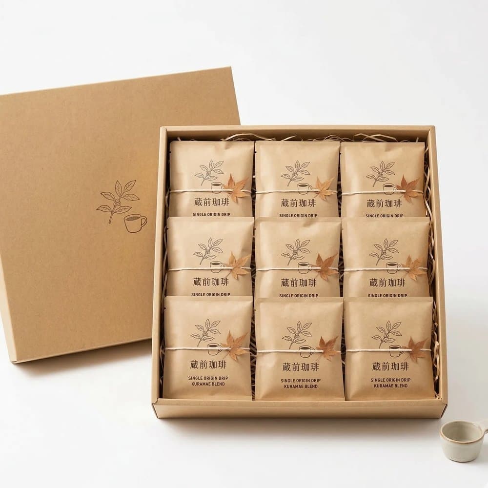 季節のタルト（桜と白桃）